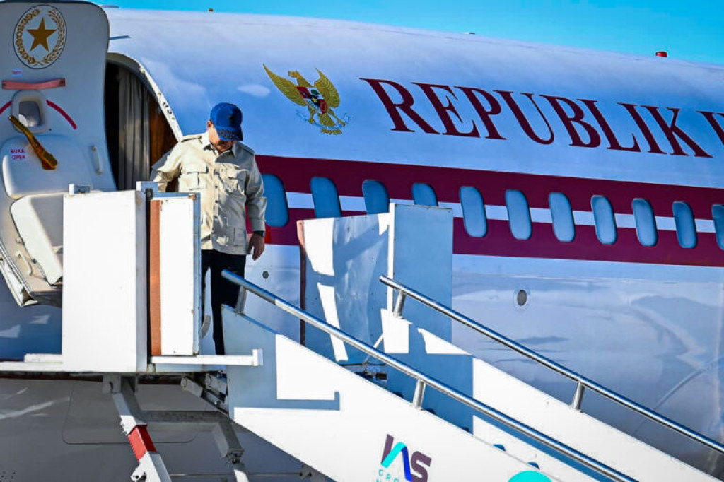 Prabowo Tiba di Tapanuli Tengah, Pastikan Penanganan Cepat untuk Warga Terdampak Banjir