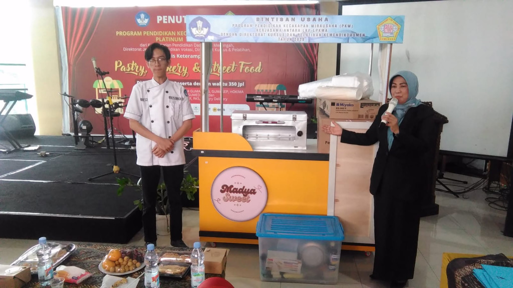 Program PKW Tahap XIX Platinum 2025 Resmi Ditutup, Cetak Wirausaha Baru Bidang Pastry dan Bakery di Sumedang