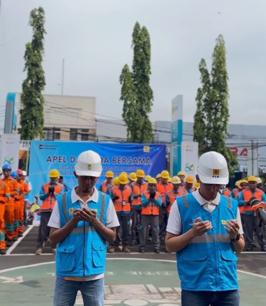 Rayakan Nataru dengan Tenang, PLN UP3 Cirebon Siagakan Petugas di Titik Strategis Keramaian