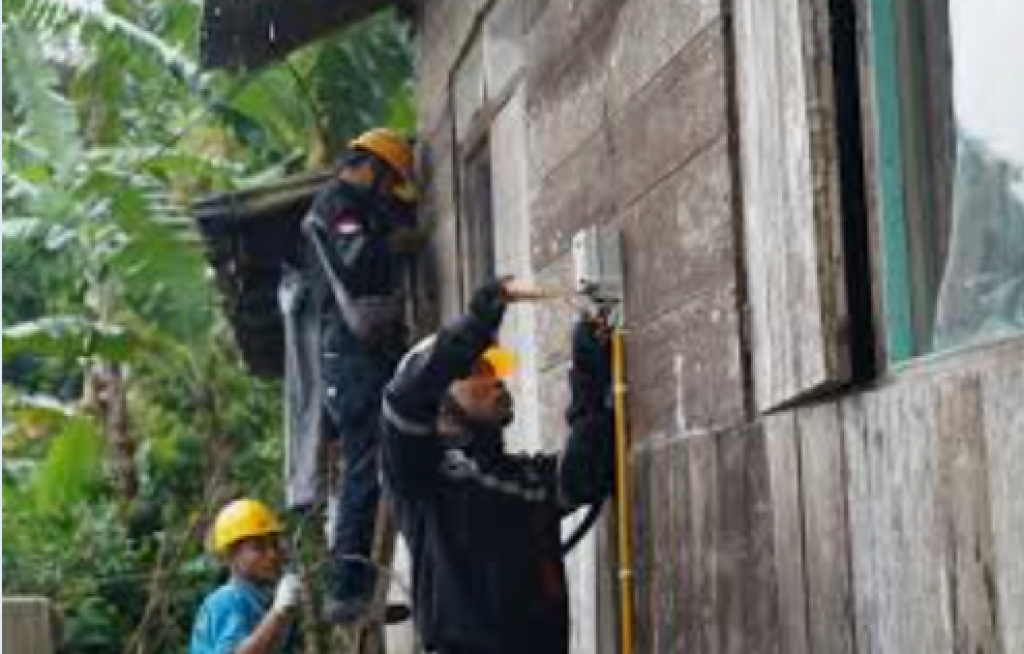 Saat Angka Nasional Menyala di Rumah Warga: Kisah Lisdes dari Desa Sukabangun