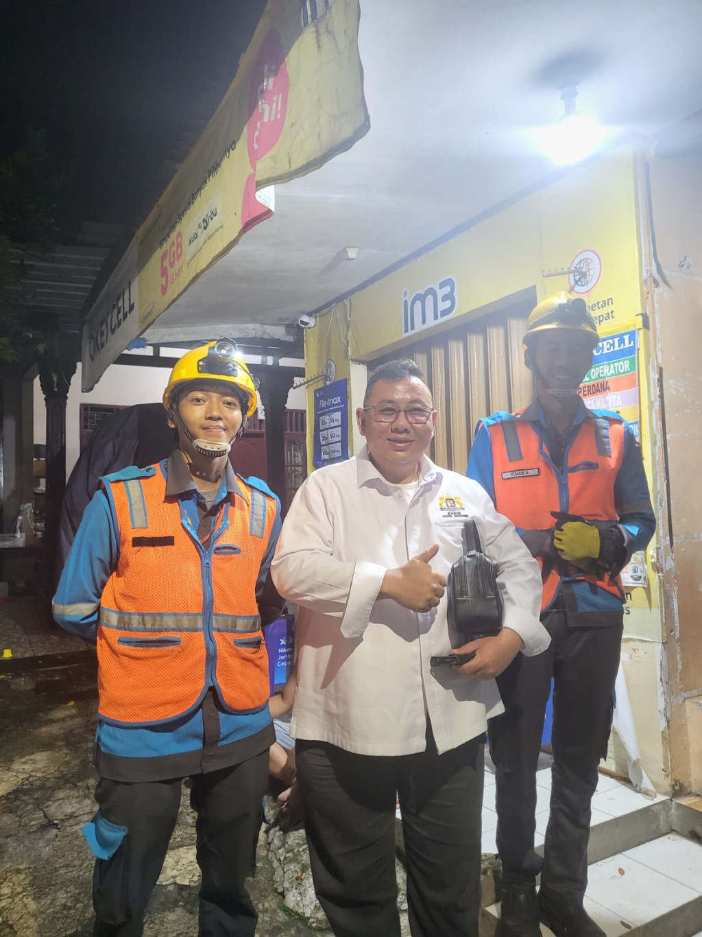Sinergi Cepat PLN dan Damkar Bogor Berhasil Jinakkan Api pada Kabel Jaringan di Tanah Sareal