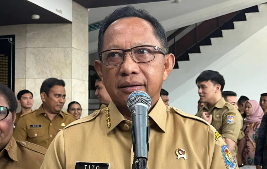 Tito Soroti Kesulitan WNI di Luar Negeri Urus Dokumen, Minta Layanan Dukcapil Lebih Mudah Diakses