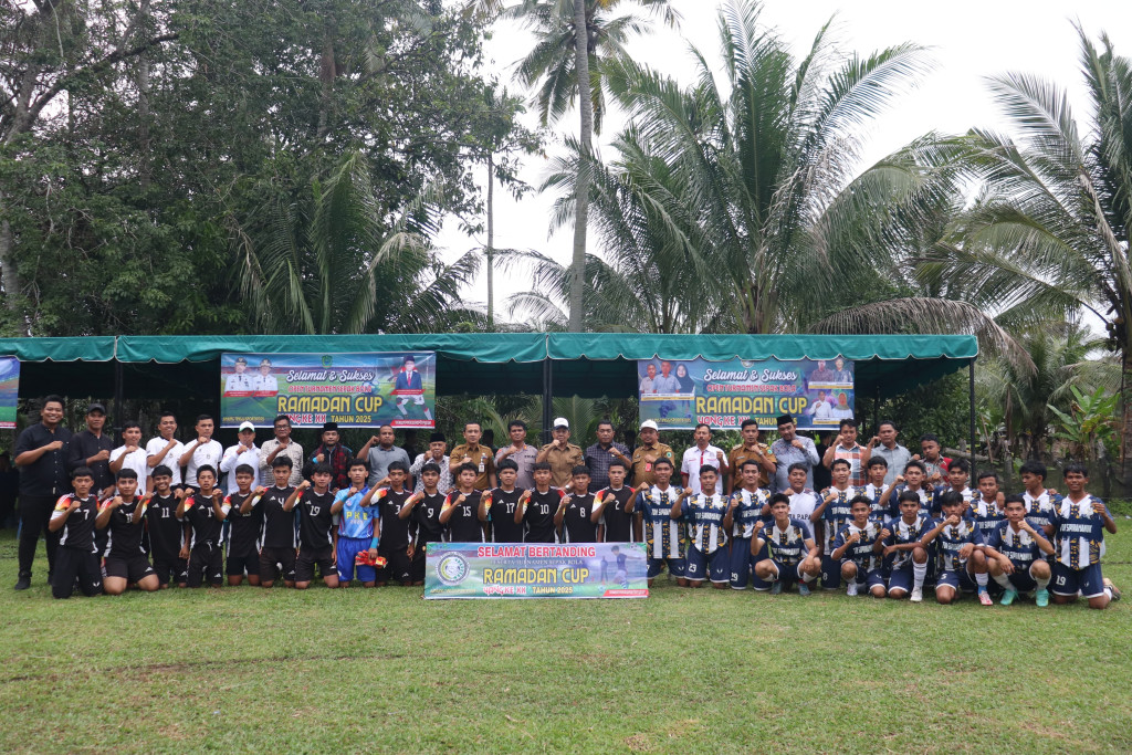 Turnamen Ramadhan Cup Ke-XX Purba Sinomba Kabupaten Paluta