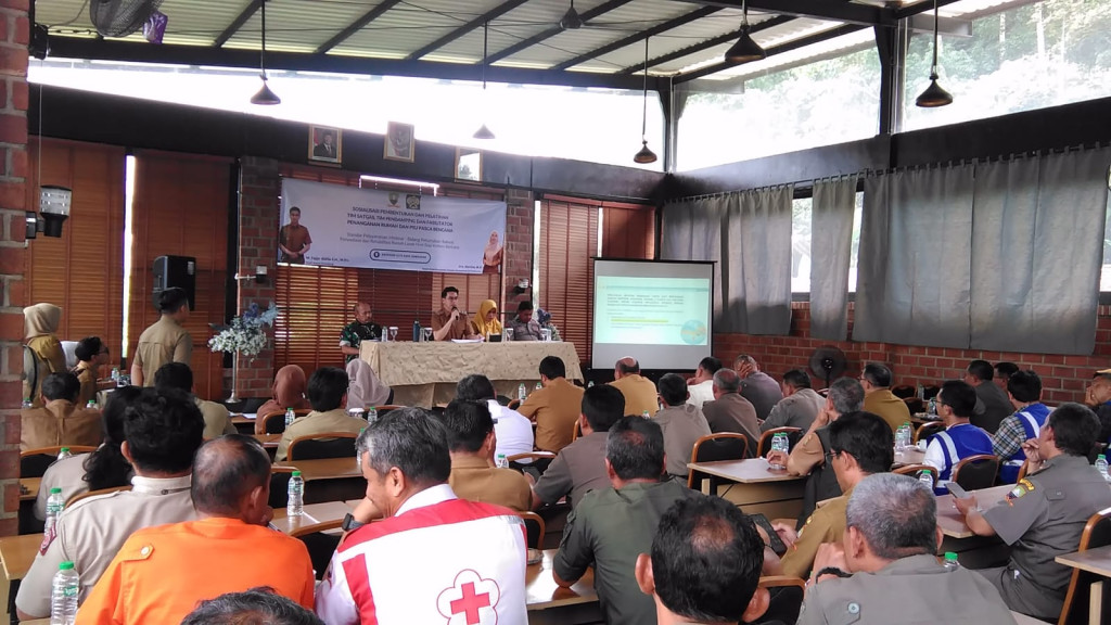 Wabup Sumedang: Mitigasi Harus Diperkuat dalam Penanganan Rumah dan PSU Pasca Bencana