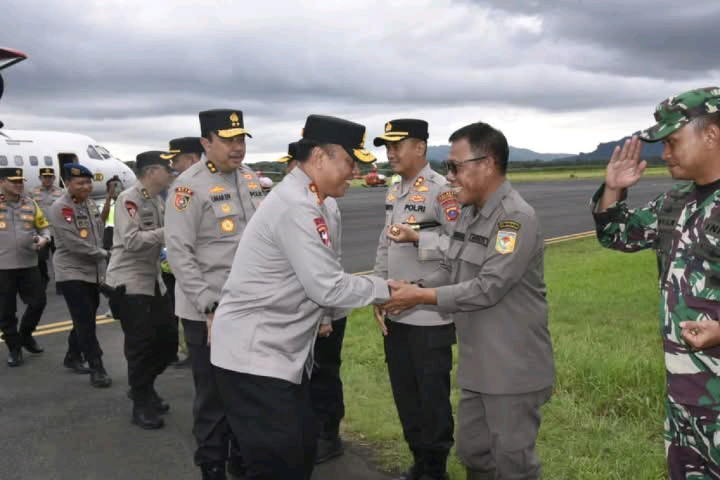 Wakapolri Kunjungi Tapteng, Masinton Ucapkan Terimakasih