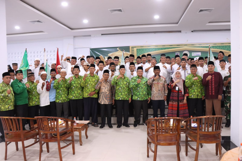 Wali Kota Binjai Hadiri Pelantikan Pimpinan Cabang DMI Kecamatan se-Kota Binjai, Dukung Penguatan Kemakmuran Masjid