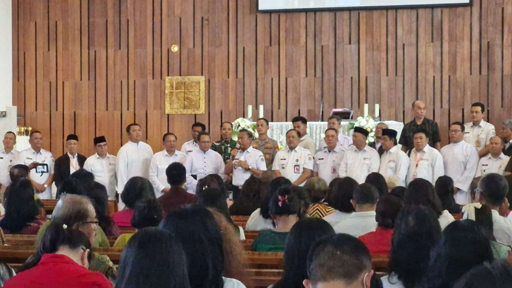 Walikota Jaktim Jamin Keamanan dan Kelancaran Perayaan Natal 2025