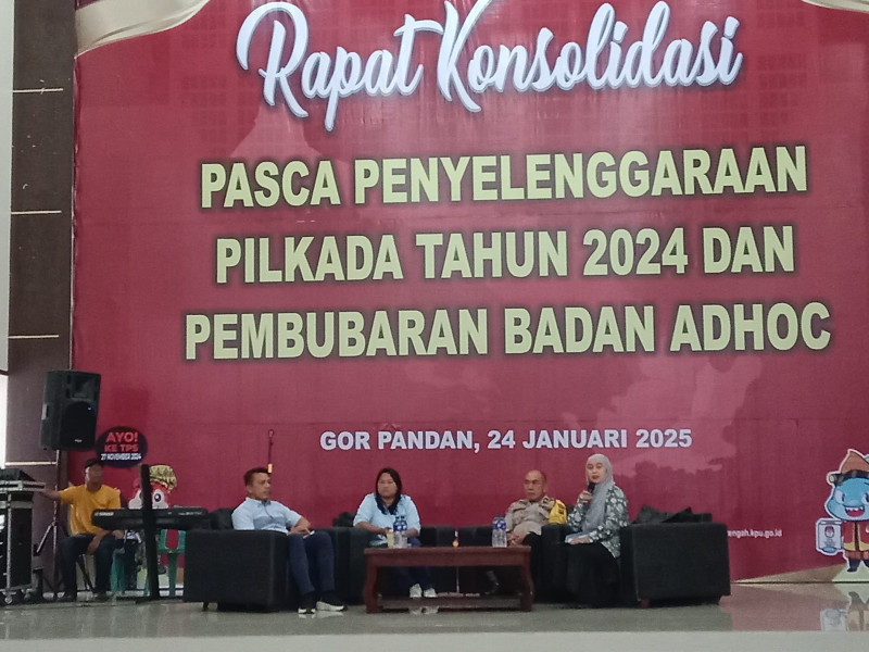 Dialog Publik Bersama Ketua Bawaslu Tapteng dan Polres Tapteng serta Pemkab Tapteng 