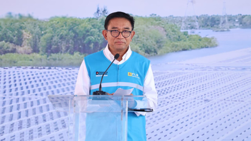 Pada agenda Project Commencement Ceremony  PLTS Terapung Saguling pada Kamis (25/9), Direktur Utama PLN Indonesia Power, Bernadus Sudarmanta mengatakan bahwa proyek ini merupakan salah satu implementasi komitmen PLN IP  dalam meningkatkan bauran Energi Baru Terbarukan (EBT). Ia menyebut kehadiran PLTS Terapung Saguling tidak hanya menghadirkan pasokan listrik hijau, tetapi juga memberikan manfaat berlapis bagi masyarakat.