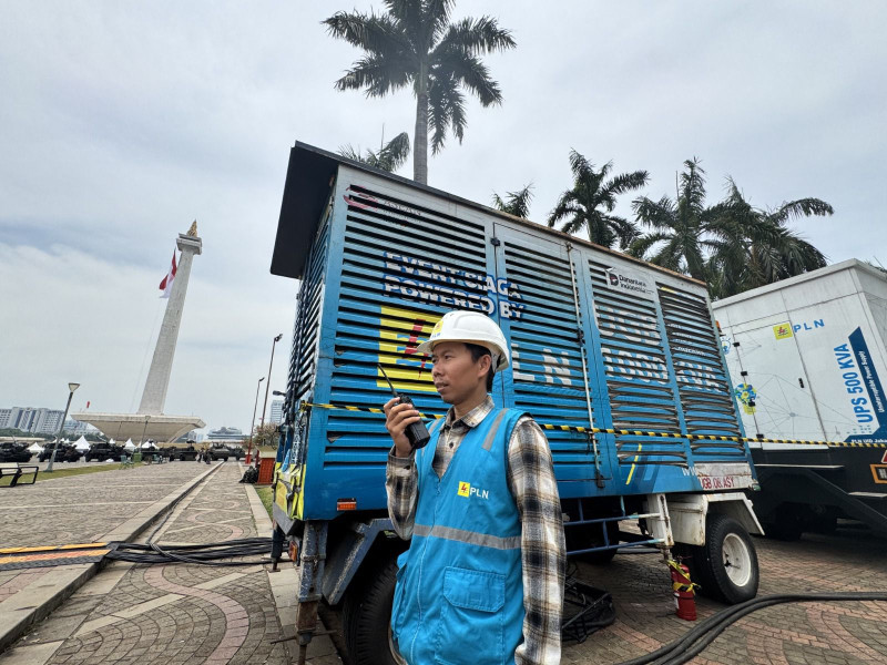PLN menyiagakan  5 Unit Gardu Bergerak (UGB) dengan total daya 3.520 kVA dan 4 unit Uninterruptable Power Supply (UPS) berkapasitas total 1.100 kVA untuk memastikan pasokan listrik berlapis dan tanpa kedip selama rangkaian upacara HUT TNI ke-80 di Monas, Jakarta.