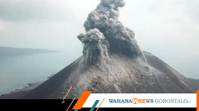 Gunung Anak Krakatau Berstatus Siaga, BMKG Minta Masyarakat Waspada ...