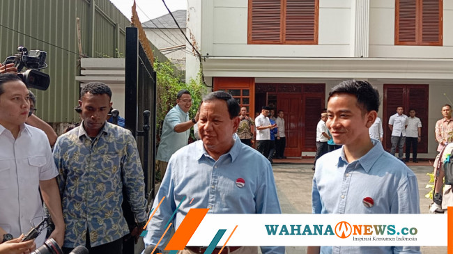 Berkemeja Biru, Prabowo Dan Gibran Tiba Di Rumah Kertanegara - Wahana News